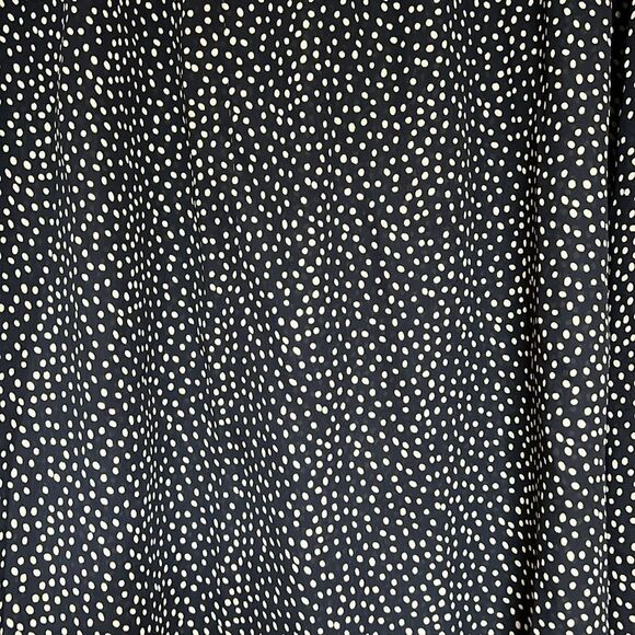 Bobbie Brooks polkadot Skirt in navy blue and white size medium - Picture 2 of 5